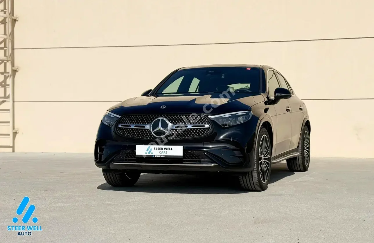 Mercedes-Benz GLC 200 AMG 2026 Automatic 0 Km 4 Cylinder AWD SUV Black With Warranty