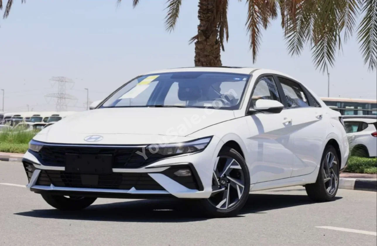Hyundai Elantra 2025 Automatic 0 Km 4 Cylinder FWD Sedan White