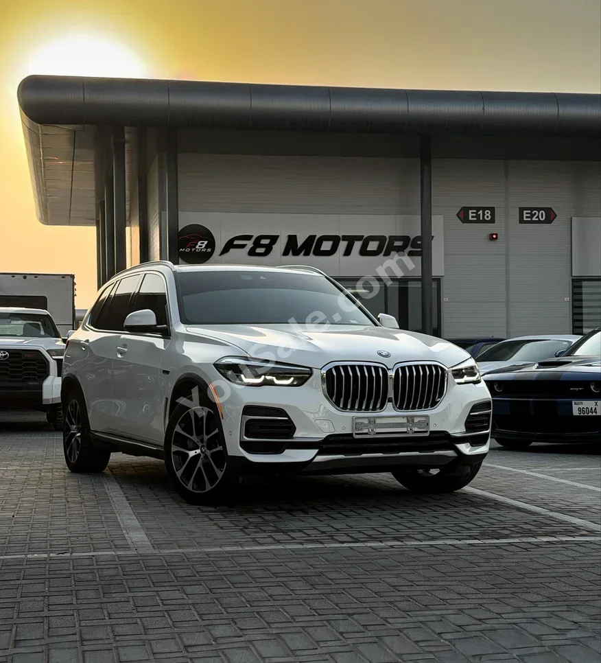 بي ام دبليو  الفئة - اكس  X5 XDRIVE 40I  2023  اتوماتيك  56,832 كم  6 سلندر  دفع رباعي  اس يو في  أبيض  تحت الضمان